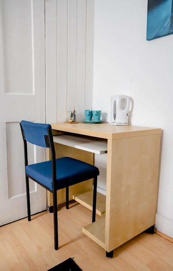 Homestay Near Tottenham Hotspur Stadium ลอนดอน ภายนอก รูปภาพ